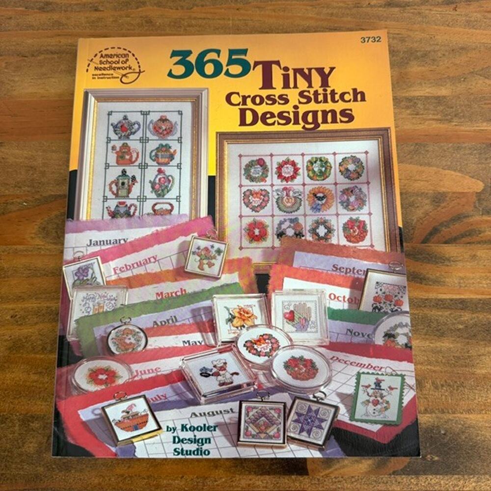 365 TINY CROSS STITCH DESIGNS By Kooler Design Studio 2000 #3732